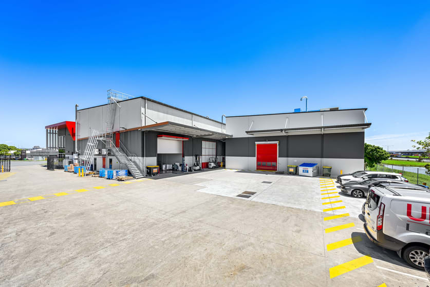 Click to view all images 65 Backhouse Place Eagle Farm QLD 4009 - Image 2