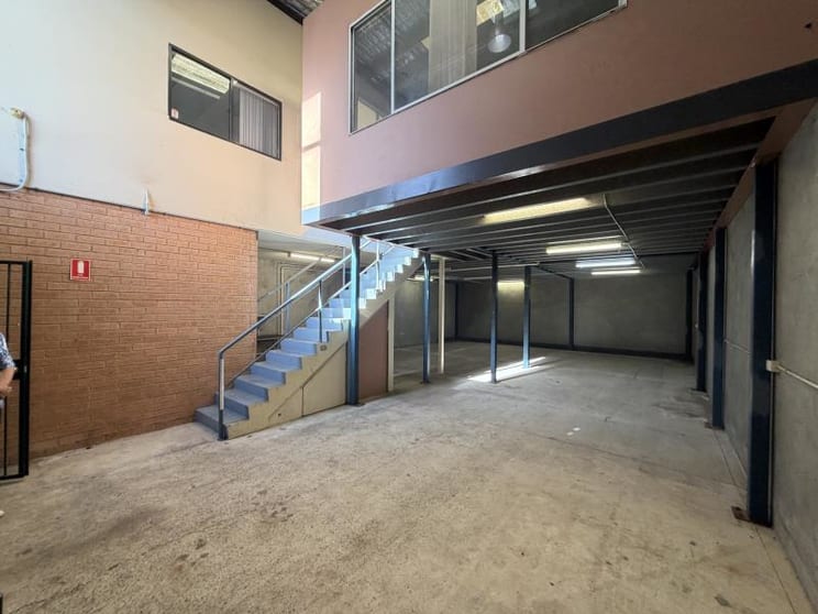 Click to view all images Unit 21/1 Adept Lane Bankstown NSW 2200 - Image 3