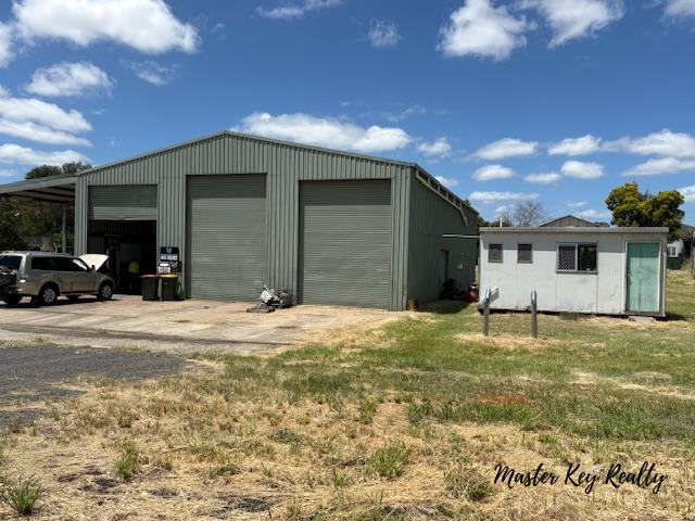 Click to view all images 5 Llewellyn Street Goomeri QLD 4601 - Image 3