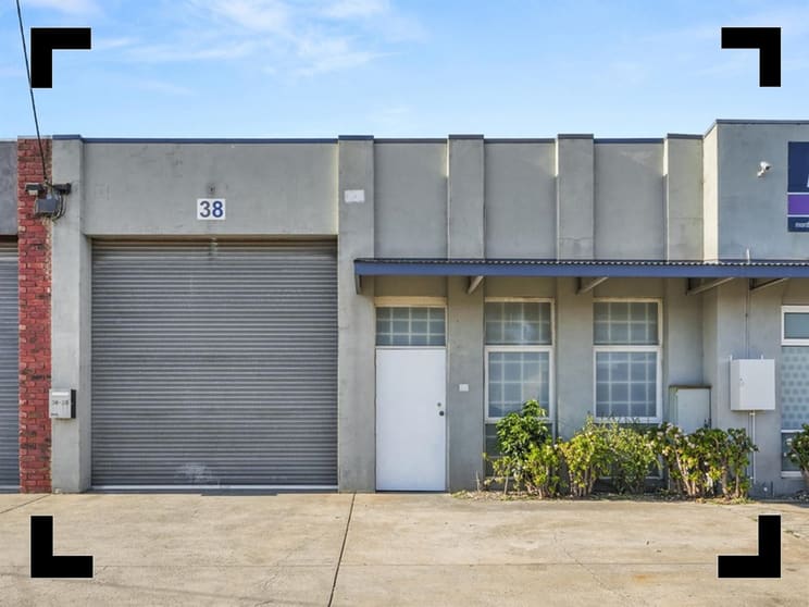 38 Lamana Road Mordialloc VIC 3195 - Image 1