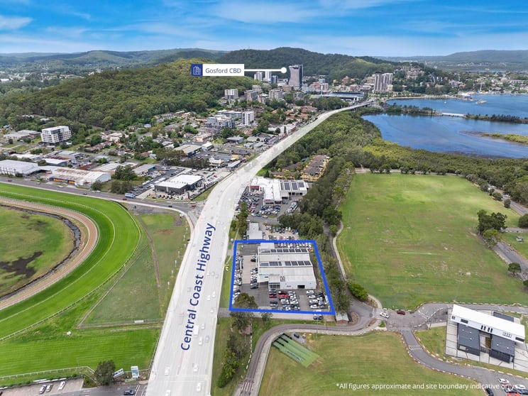Click to view all images 14 Central Coast Highway West Gosford NSW 2250 - Image 2