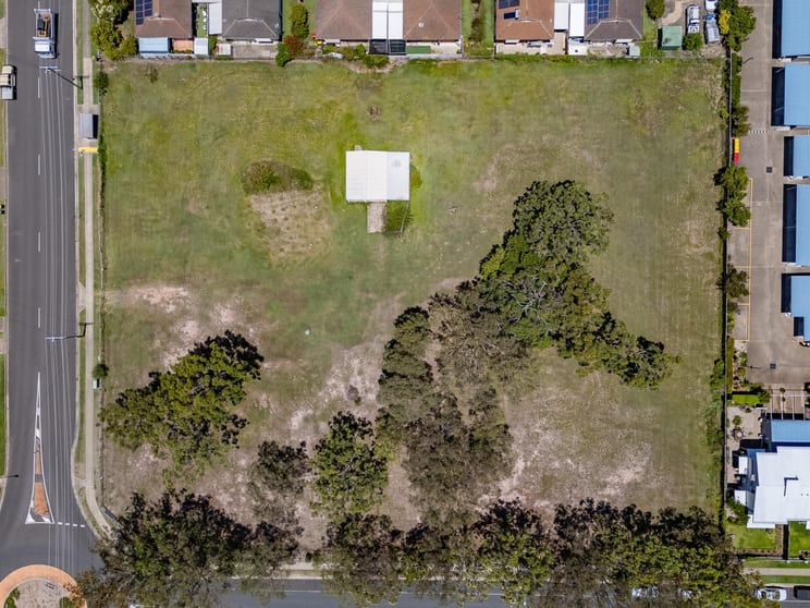 73 Miller St Urangan QLD 4655 - Image 3