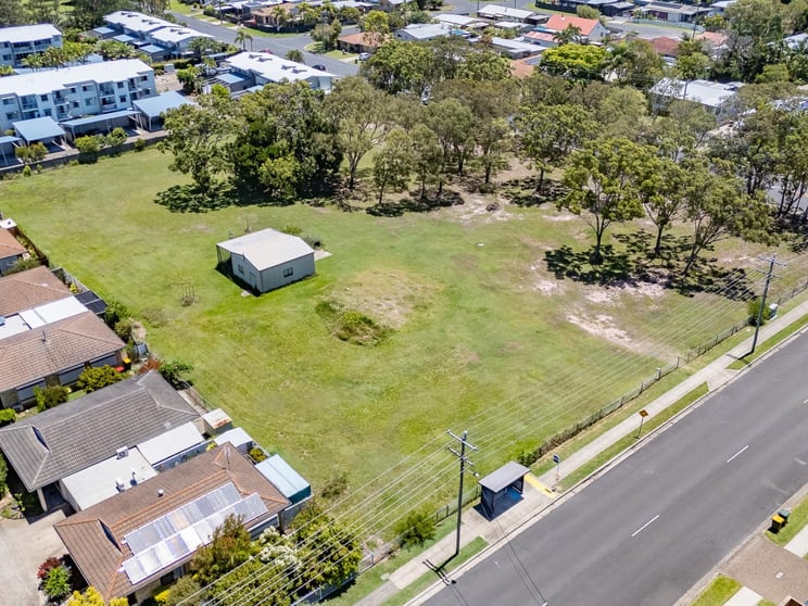 73 Miller St Urangan QLD 4655 - Image 4