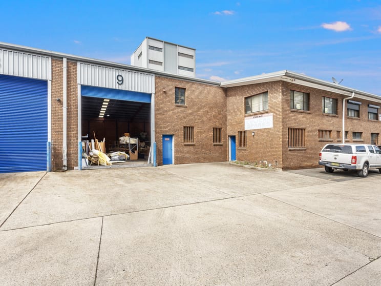 9/65 Elizabeth Street Wetherill Park NSW 2164 - Image 1
