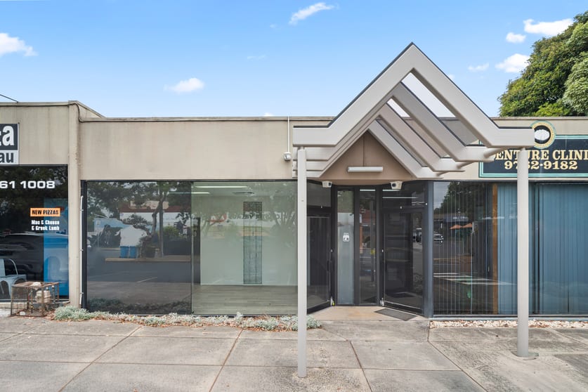 2/30 Alchester Crescent Boronia VIC 3155 - Image 3
