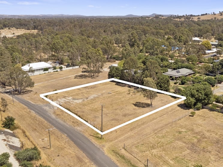 122 Eliza Street Seymour VIC 3660 - Image 2