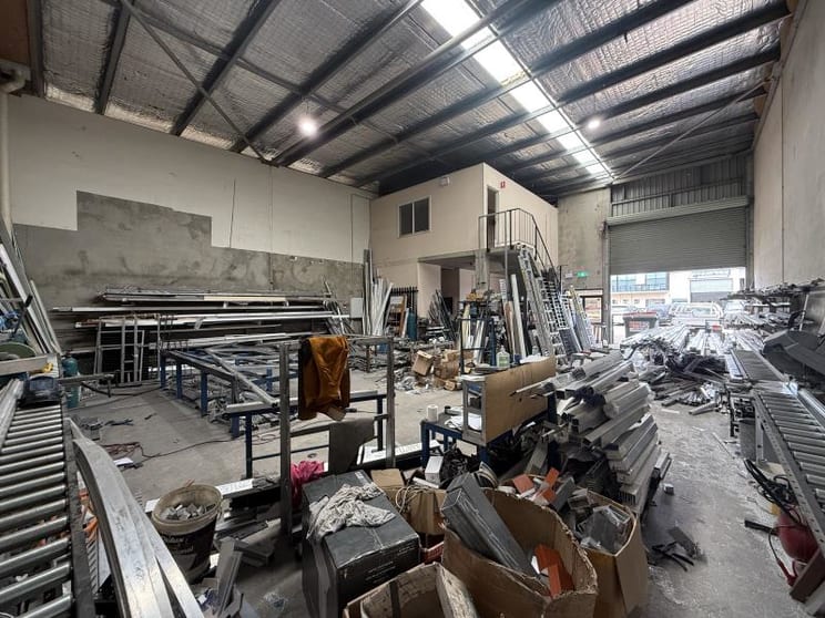 Unit 2/8-12 Deadman Road Moorebank NSW 2170 - Image 2