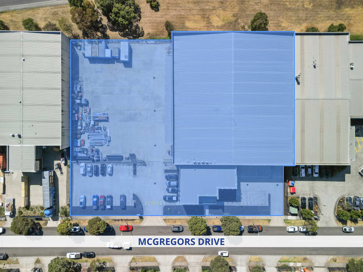 Click to view all images 8-20 McGregors Drive Keilor Park VIC 3042 - Image 2