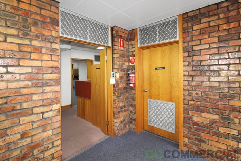 10/4 Mylne Street Toowoomba City QLD 4350 - Image 3