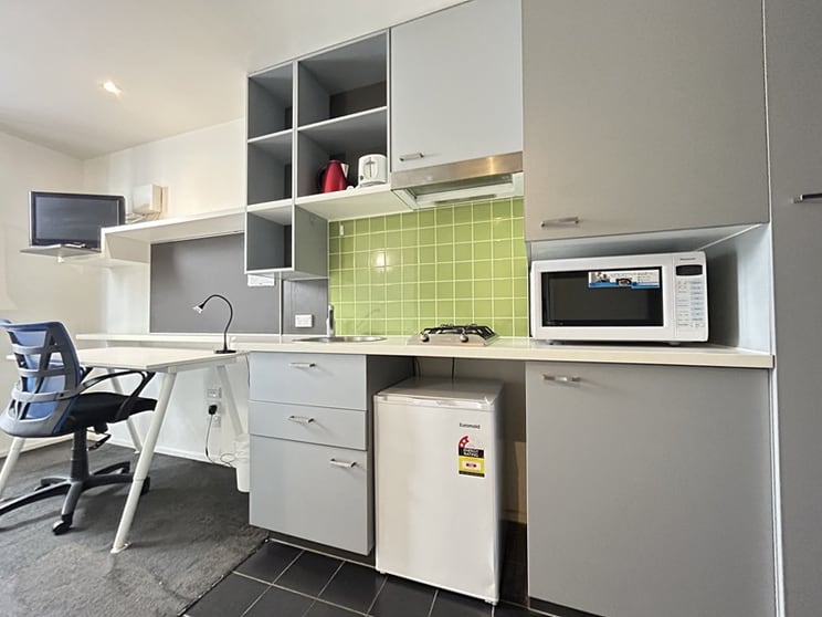 Click to view all images 24 Barkly Place Carlton VIC 3053 - Image 1