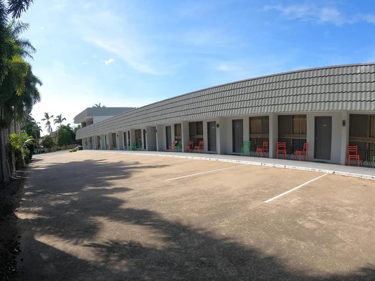 Click to view all images Townsville City QLD 4810 - Image 3