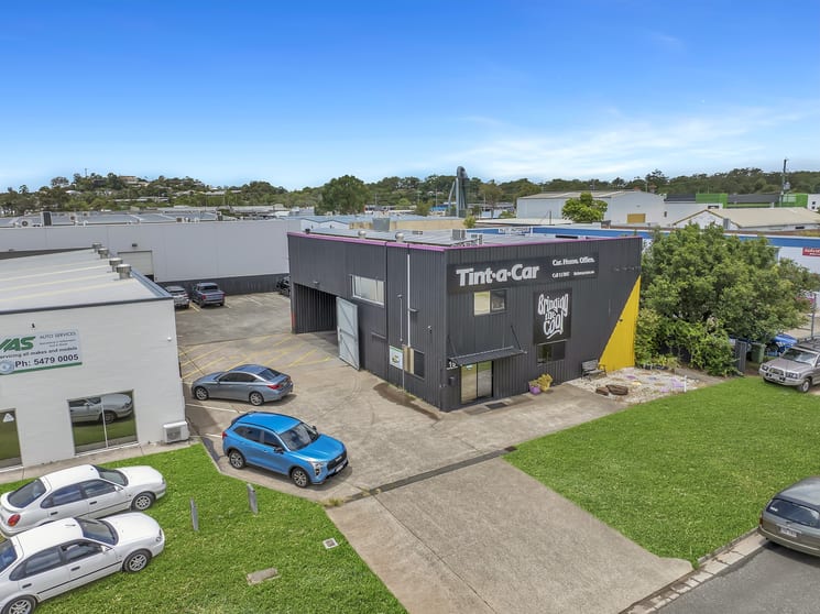Click to view all images 19 Kayleigh Drive Buderim QLD 4556 - Image 2