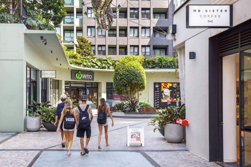 Click to view all images Woolworths East End Village 5 Perkins Street Newcastle NSW 2300 - Image 1