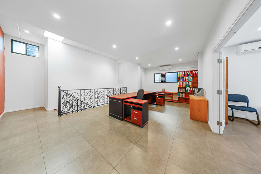 13/13-15 Wollongong Road Arncliffe NSW 2205 - Image 2