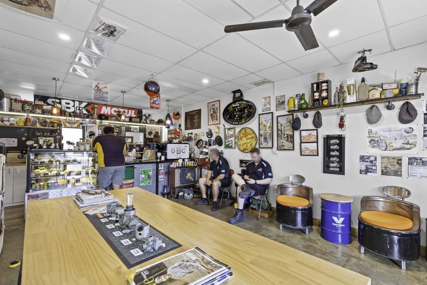 Click to view all images 7/19 Taylor Street Pialba QLD 4655 - Image 2