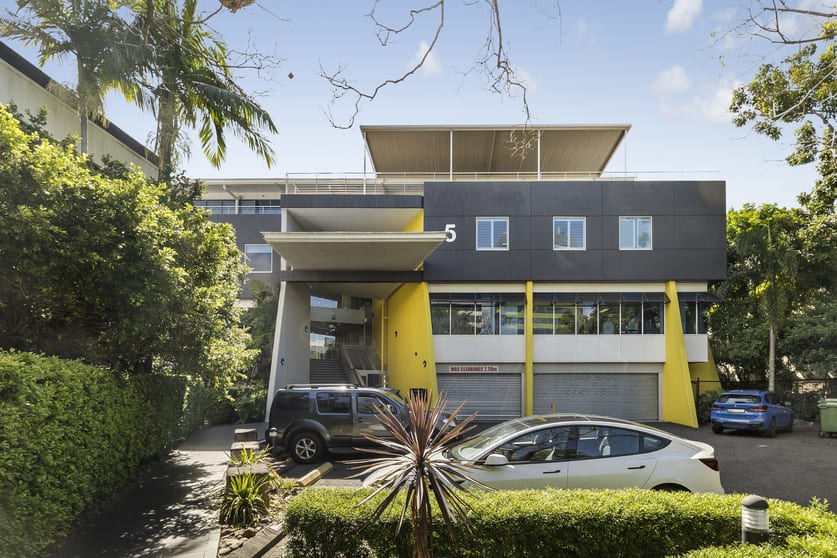 5/5 Gardner Close Milton QLD 4064 - Image 2