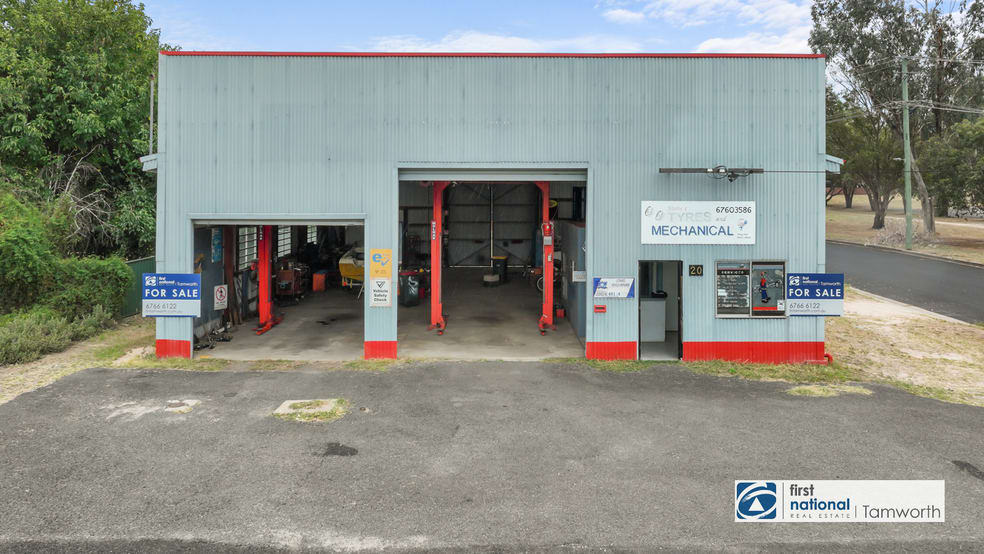 Click to view all images 20 Station Street Kootingal NSW 2352 - Image 2