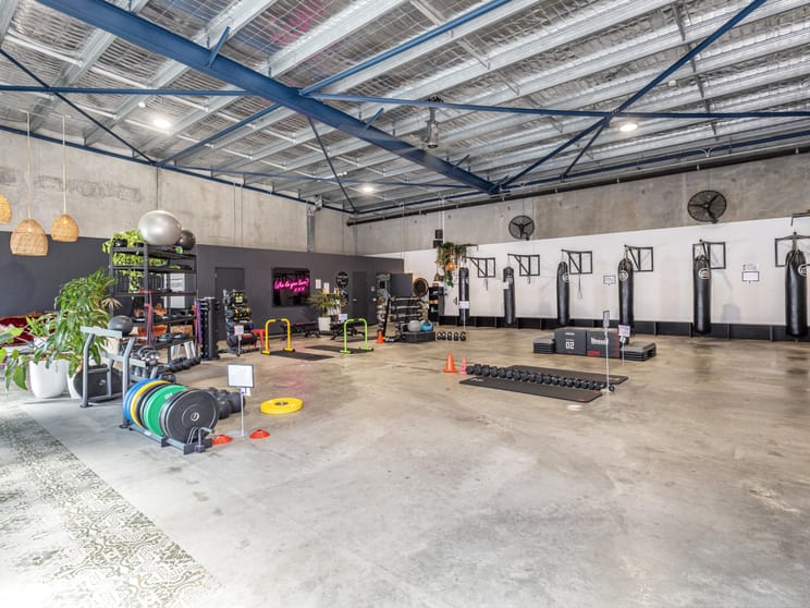 Click to view all images 44/5 Gladstone Road Castle Hill NSW 2154 - Image 3