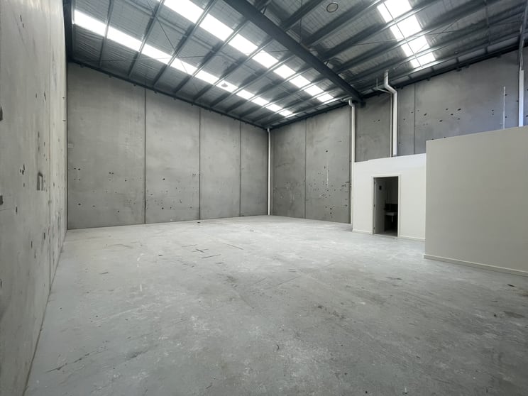 Click to view all images 9 Pursue Way Pakenham VIC 3810 - Image 3