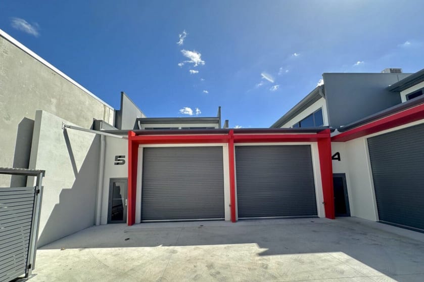 5/29A Margaret Street Southport QLD 4215 - Image 1
