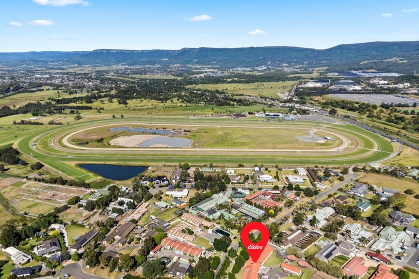 2 Kingston Town Drive Kembla Grange NSW 2526 - Image 3