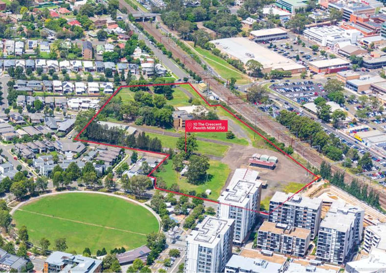 Click to view all images 10 The Crescent Penrith NSW 2750 - Image 4