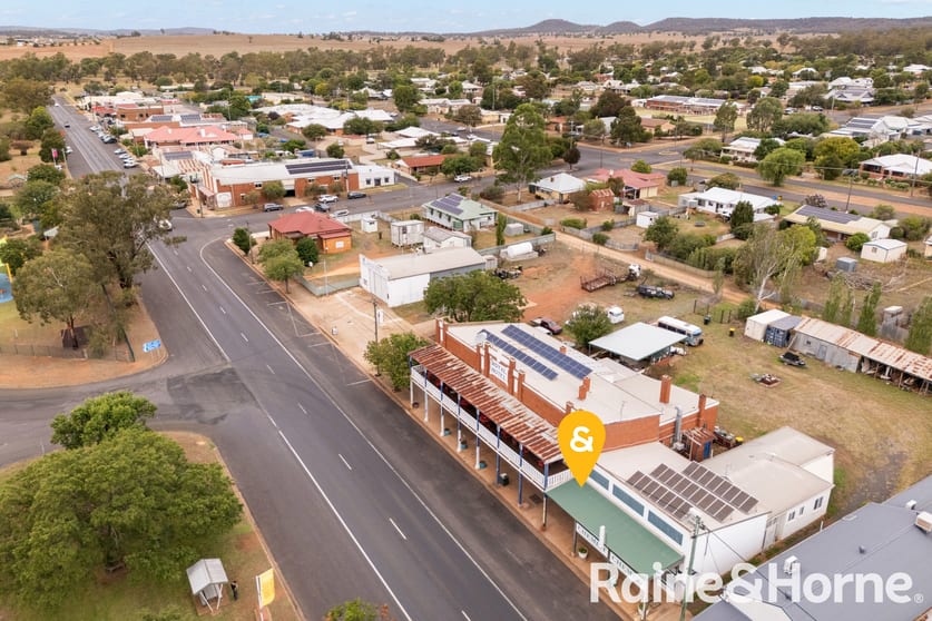 84 Bolaro Street Dunedoo NSW 2844 - Image 2