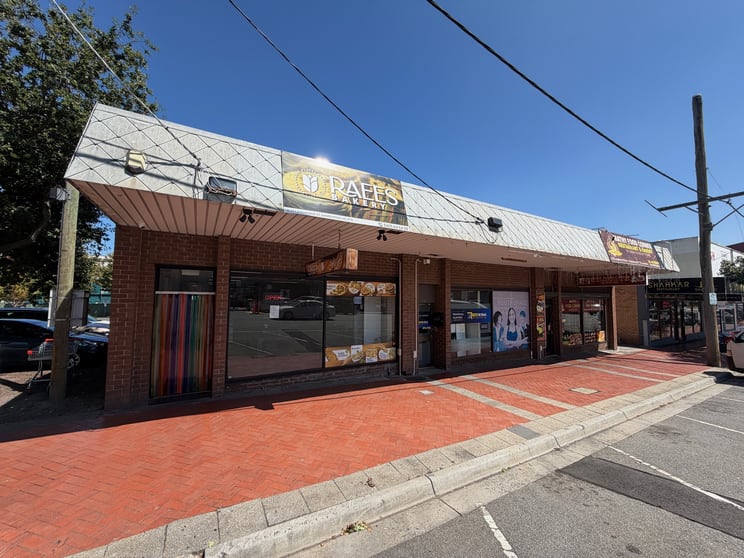 24 Langhorne Street Dandenong VIC 3175 - Image 3