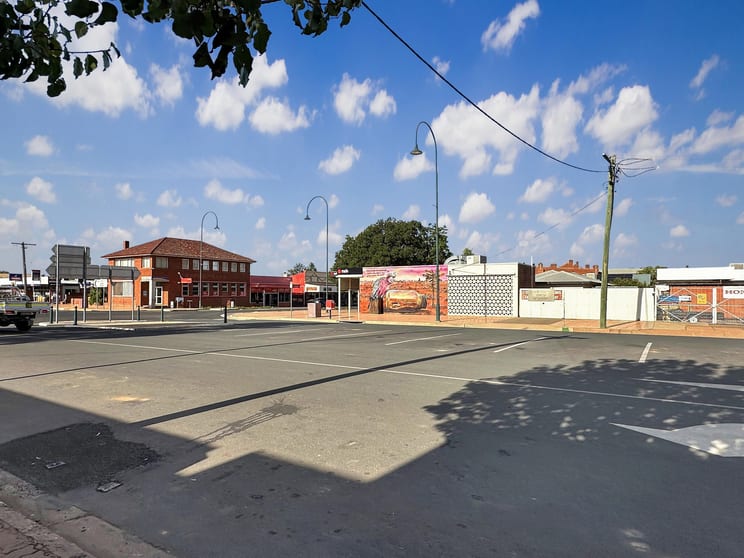 15 Barton Street Cobar NSW 2835 - Image 3