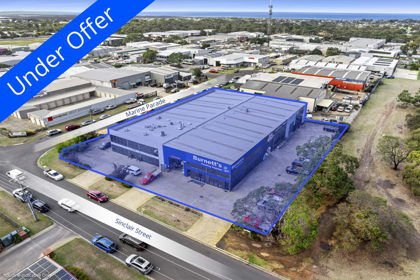 Click to view all images 6 Sinclair Street & 4 Marine Parade Ocean Grove VIC 3226 - Image 1