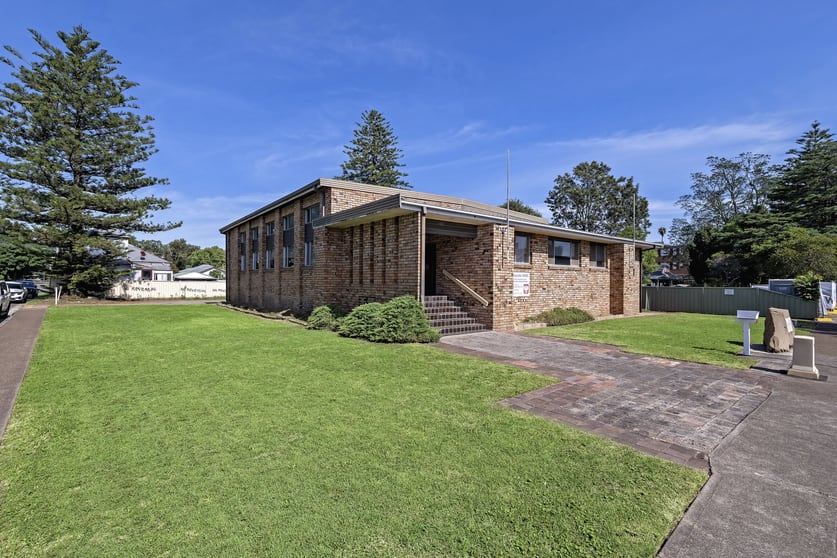 Click to view all images 4 Grant Street Maitland NSW 2320 - Image 1
