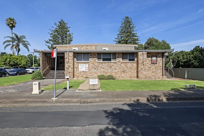 Click to view all images 4 Grant Street Maitland NSW 2320 - Image 2