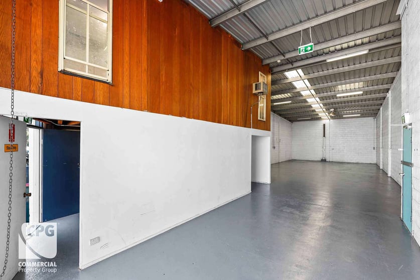 Click to view all images Unit 14/4 Ethell Road Kirrawee NSW 2232 - Image 3