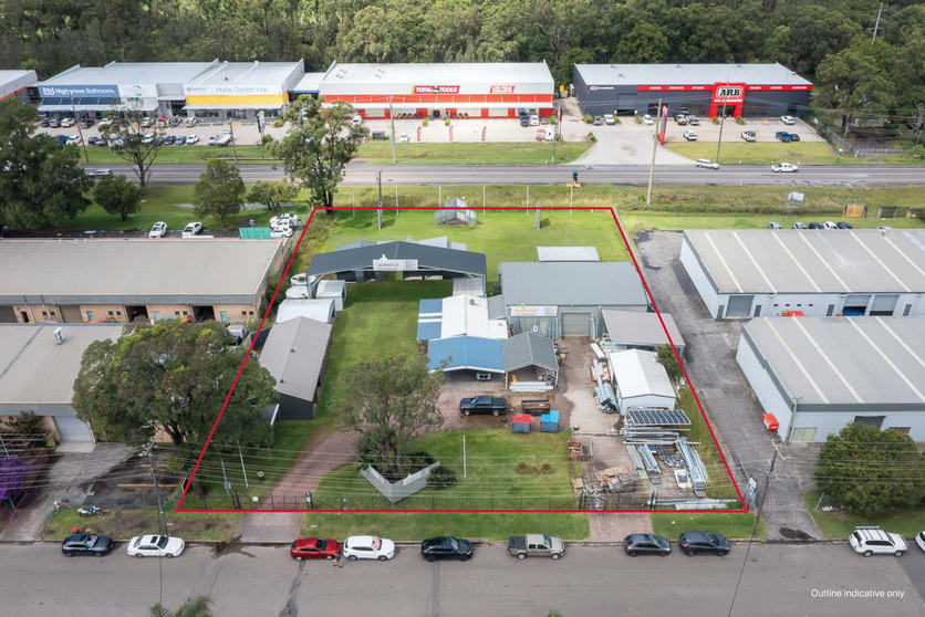 10 Bowen Crescent West Gosford NSW 2250 - Image 1