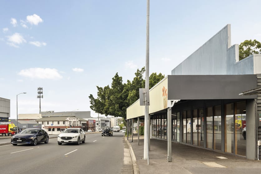 Click to view all images 176 Enoggera Road Newmarket QLD 4051 - Image 1