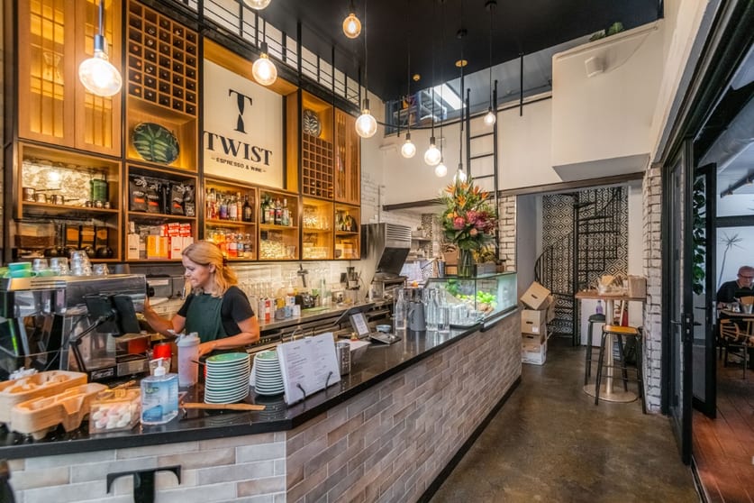 23/23 Howard Avenue Dee Why NSW 2099 - Image 1