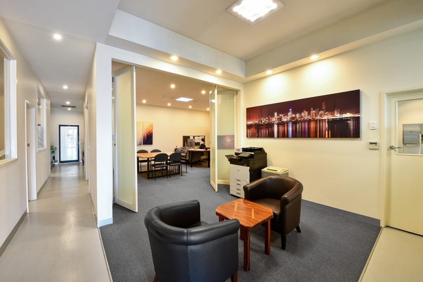 Click to view all images 61 Renver Road Clayton VIC 3168 - Image 3
