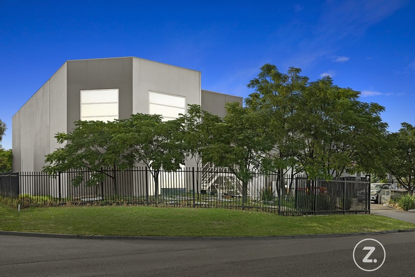 Click to view all images 145 Radnor Drive Deer Park VIC 3023 - Image 1
