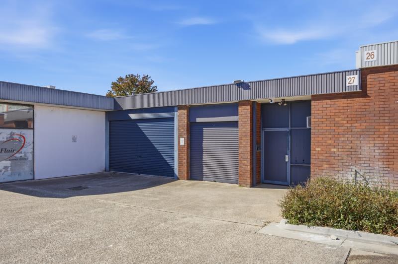Click to view all images Unit 27/8 Gladstone Street Fyshwick ACT 2609 - Image 2