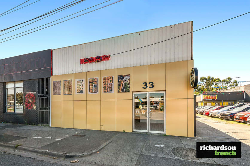 Click to view all images 33 Cheltenham Road Dandenong VIC 3175 - Image 2