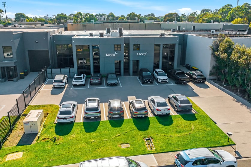 4 Akuna Drive Williamstown VIC 3016 - Image 2