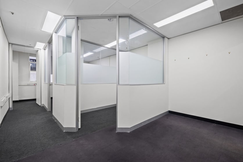 Click to view all images 707/343 Little Collins Street Melbourne VIC 3000 - Image 3