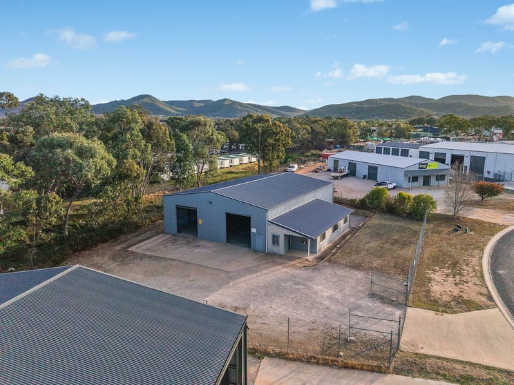 12 Swords Court Mudgee NSW 2850 - Image 1