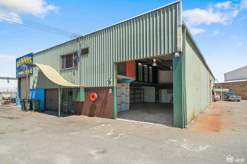 2/3 Lockhart Road Kelmscott WA 6111 - Image 2