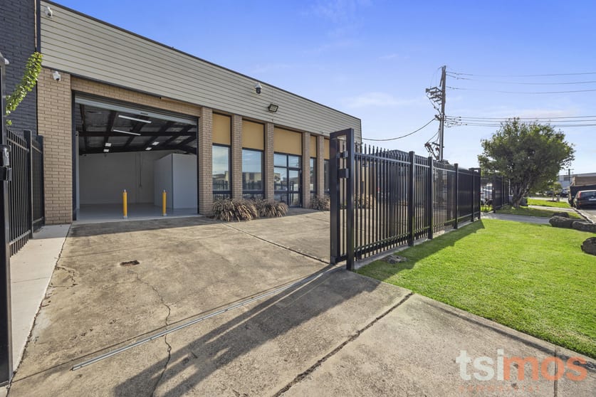 10 Hall Street Braeside VIC 3195 - Image 2