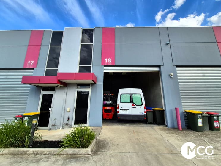18/48-50 Lindon Court Tullamarine VIC 3043 - Image 3