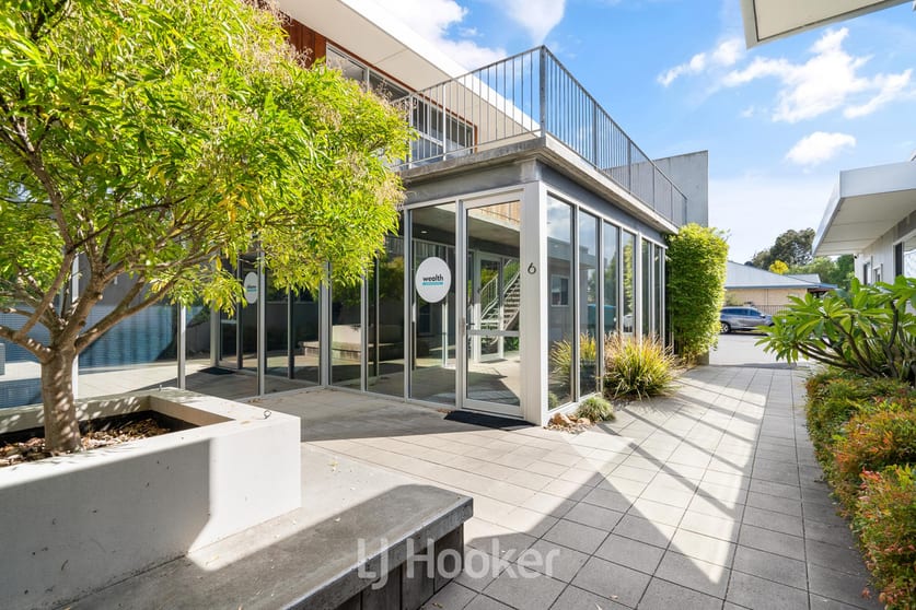6/20 Faure Lane Dunsborough WA 6281 - Image 1