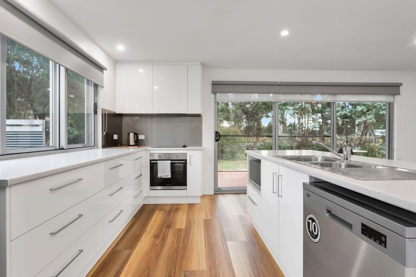 1/50 Harveys Farm Road Bicheno TAS 7215 - Image 3
