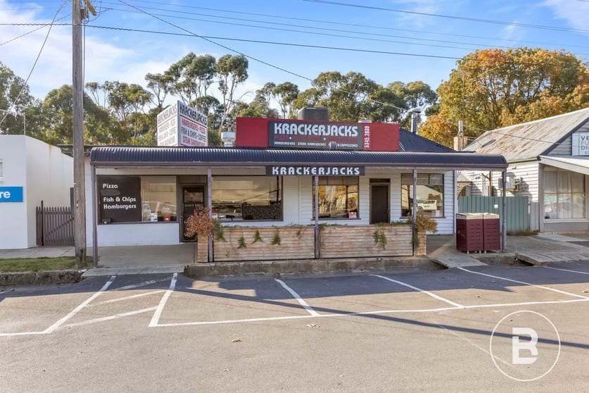 18 Albert Street Creswick VIC 3363 - Image 2