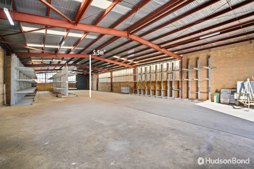 28 Blaxland Avenue Thomastown VIC 3074 - Image 3
